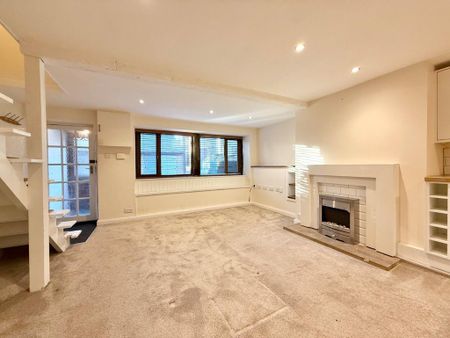 2 bedroom terraced house to rent - Photo 4