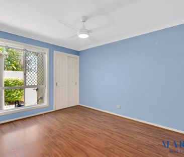 Stylish Family Home in a Prime Robina Location - Photo 3