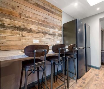 1 bedroom in a flat share to rent - Photo 6