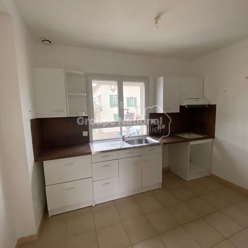 Location Appartement 4 pièces 71m² - Photo 1