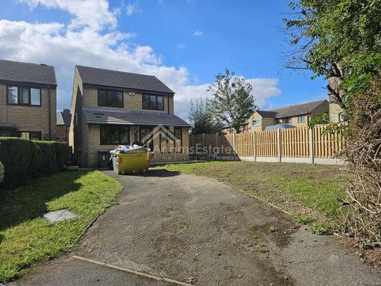 Nook Green, Dewsbury, WF12 - Photo 1