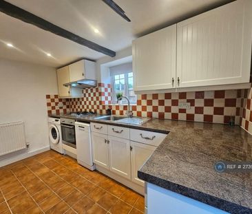 2 bedroom semi-detached house to rent - Photo 6