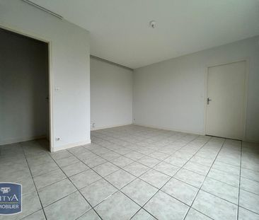 Location Appartement 2 pièces 45m² NIORT 79000 - Photo 1