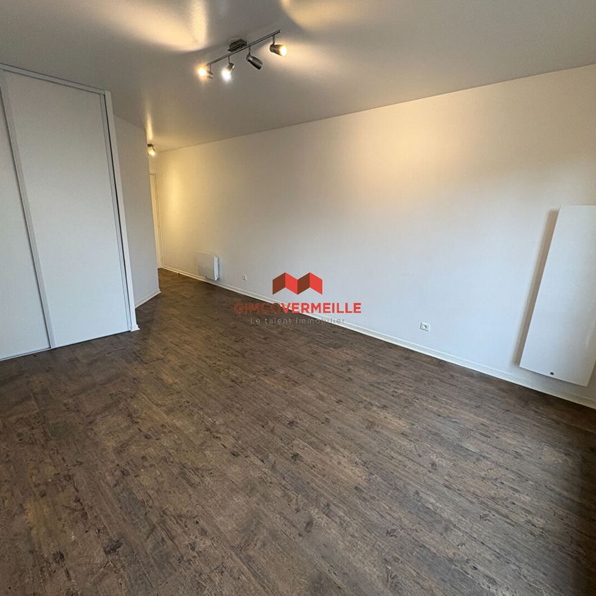 Location Appartement 1 pièce 28m² - Photo 1