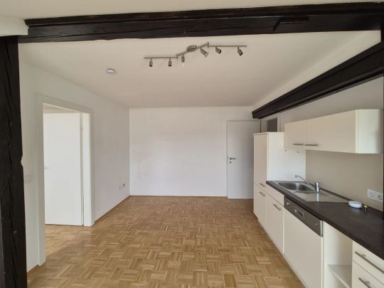 Gemütliche 4-Zimmer Dachgeschoßwohnung im Zentrum Leoben - 3er WG tauglich! - Photo 1