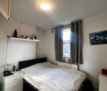 Room in a Shared Flat, Milton Avenue, NW10 - Photo 1