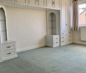 Charles Melrose Close - Photo 1