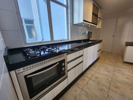 Apartamento com 3 quartos e 107m² para alugar em Centro, Florianópolis. - Foto 3