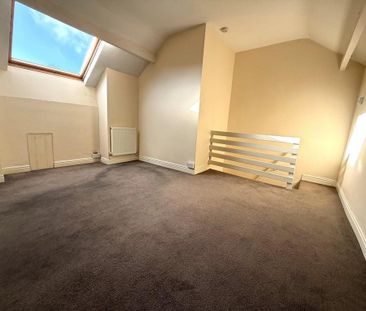 3 bedroom terraced house to rent - Photo 5