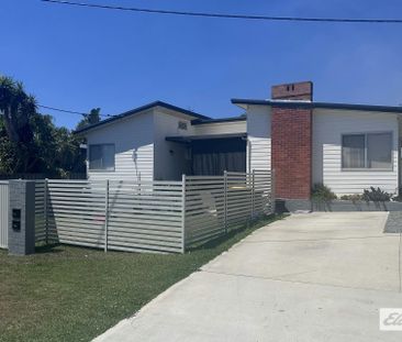 Charming 3-Bedroom Home in Prime Taree West Location - Photo 4