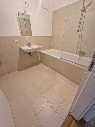 Lichtdurchflutet 2-Zimmerwohnung mit Balkon und Küche - Top 101 - Photo 1