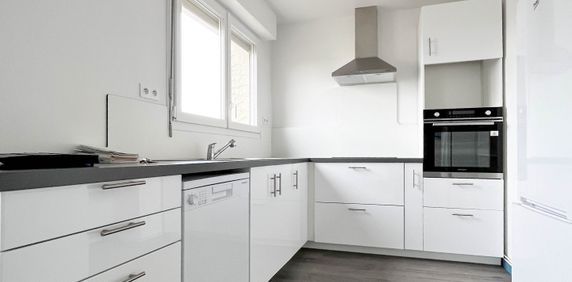Location Appartement 3 pièces 59m² BRESSUIRE 79300 - Photo 2