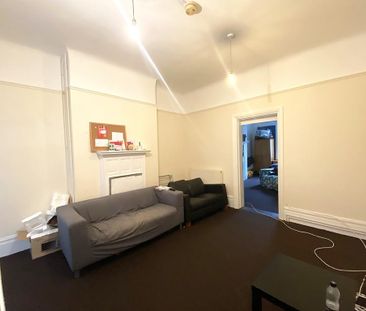 4 bedroom apartment to rent - Photo 1