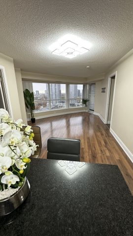 For Lease - 125 Village Green Square Unit# 1309, Toronto, Ontario - Photo 2