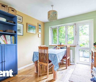 4 bed Semi Detached for rent - Photo 4