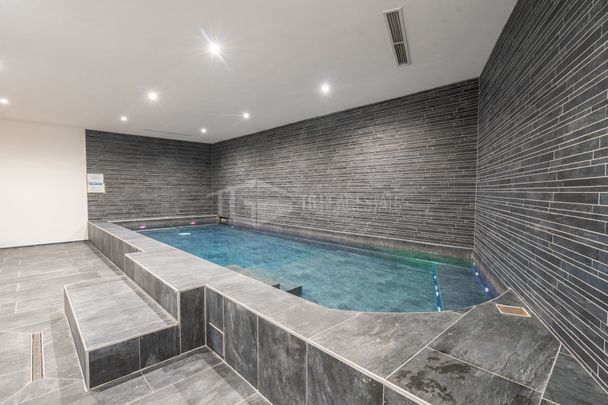 APPARTAMENTO AMMOBILIATO PER 10 MESI, 4,5 LOCALI FRONTE LAGO - Foto 1