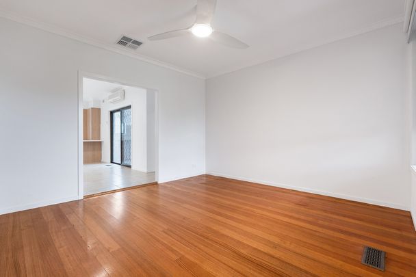 Renovated Home in the Heart of Craigieburn - Photo 1