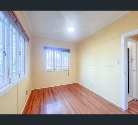 7 Arkwright Street, Tarragindi, Qld 4121 - Photo 5