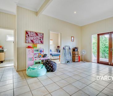 Breezy Queensland Living - Photo 2