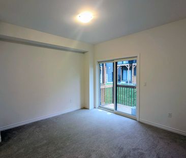 For Lease - 95 Paradox Street, Vaughan, Ontario - Photo 6