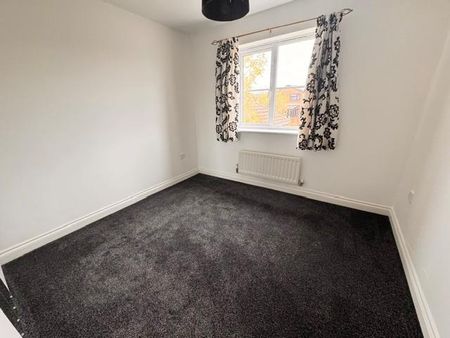 4 bedroom property to rent - Photo 3