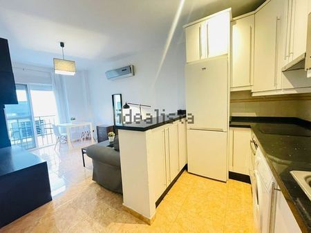 Alquiler de piso en Calle César Arbasia, 10 - Photo 2