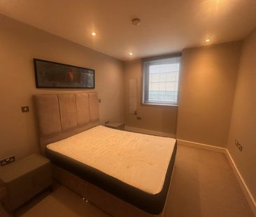 Meridian Plaza, Cardiff City Centre - Photo 5