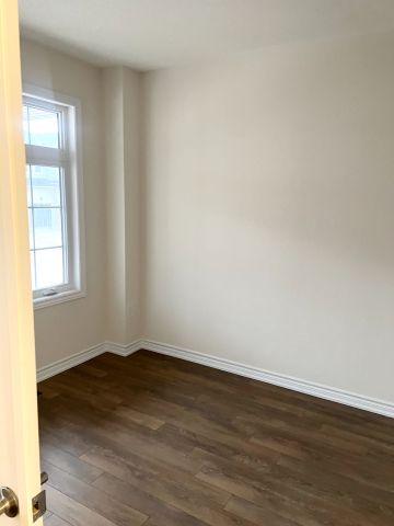 For Lease - 131 Sanders Road, Erin, Ontario - Photo 3