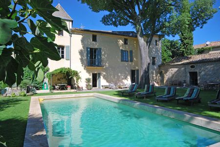 Maison à louer Uzès - 6 chambres - piscine - Photo 2