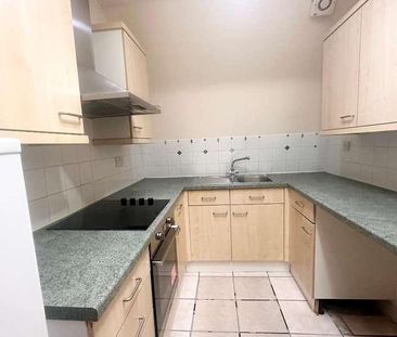 Aynscombe Angle, Orpington, Kent, BR6 - Photo 5