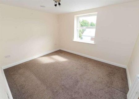 Liverpool Road, Irlam, M44 - Photo 3