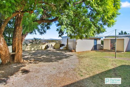 9 Peel Street, TAMWORTH NSW 2340 - Photo 4