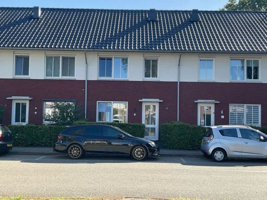 Maison mitoyenne Baarlelaan 1-C, Hoogeveen - À louer - Photo 1
