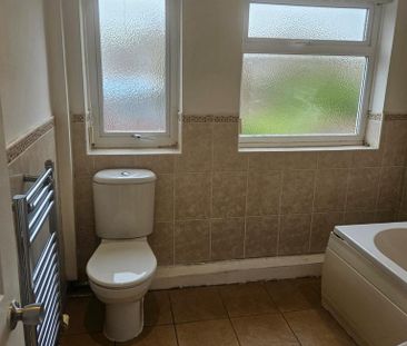 3 bedroom house to rent - Photo 3