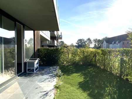 PERFECT INSTAPKLAAR GELIJKVLOERS APPARTEMENT MET TUIN! - Foto 5