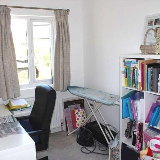 Park Crescent, Harrow, HA3 - Photo 1