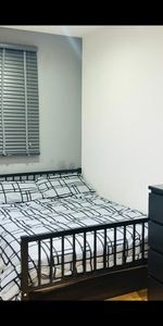 Room in a Shared House, Oaklands Park Avenue, IG1 - Photo 4