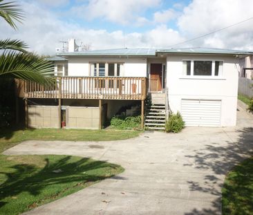 186 Waimumu Road - Photo 5