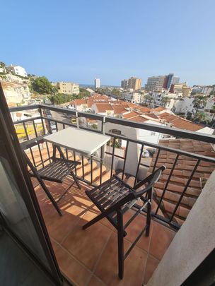 Middle Floor Apartment in Benalmadena Costa - Photo 1