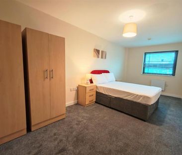 2 bedroom apartment to rent - Photo 6