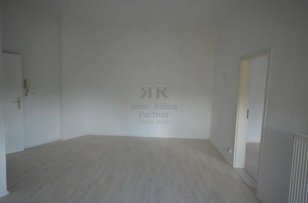 Schnuckelige helle und renovierte 2-Raumwohnung in einem netten und gepflegten Haus. - Photo 1