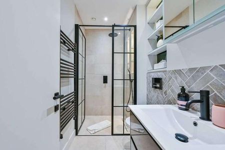 Charlotte Street, Fitzrovia, W1T - Photo 4