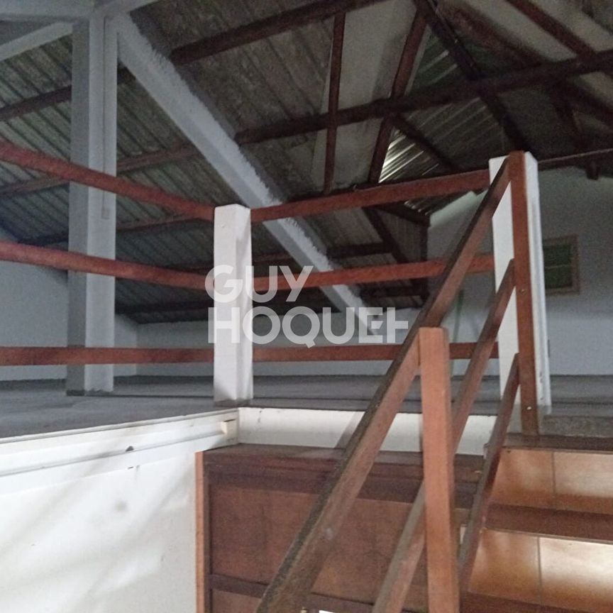 HAUT DE VILLA st gilles les hauts - Photo 1