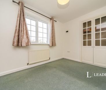 4 bedroom detached house to rent - Photo 5