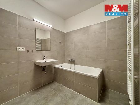 Pronájem bytu 2+kk 60 m², Ruská 726, Ostrava - Photo 5