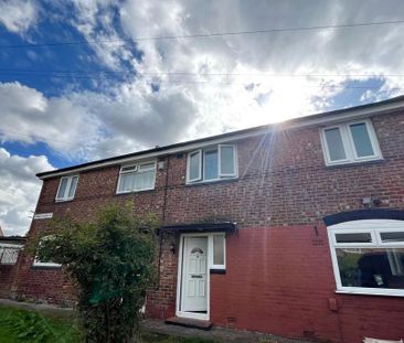 3 bedroom semi-detached house to rent - Photo 2