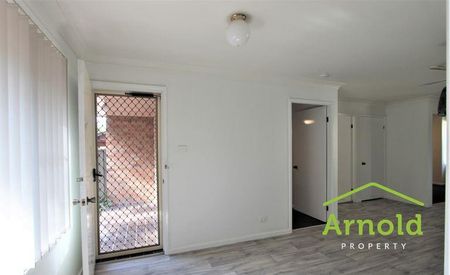 2 BEDROOM TOWNHOUSE, JESMOND - Photo 4