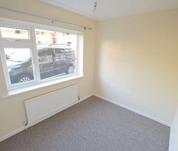 Old Milton Road, New Milton, Hampshire, BH25 - Photo 4