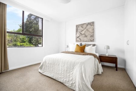 A Private Sanctuary Immersed In Nature - Photo 3