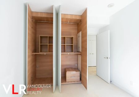 None in Vancouver West Side, BC - Photo 4